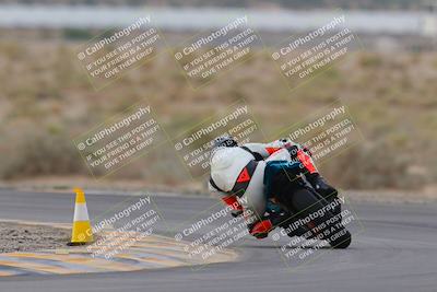 media/Sep-10-2023-SoCal Trackdays (Sun) [[6b4faecef6]]/Turn 7 (840am)/